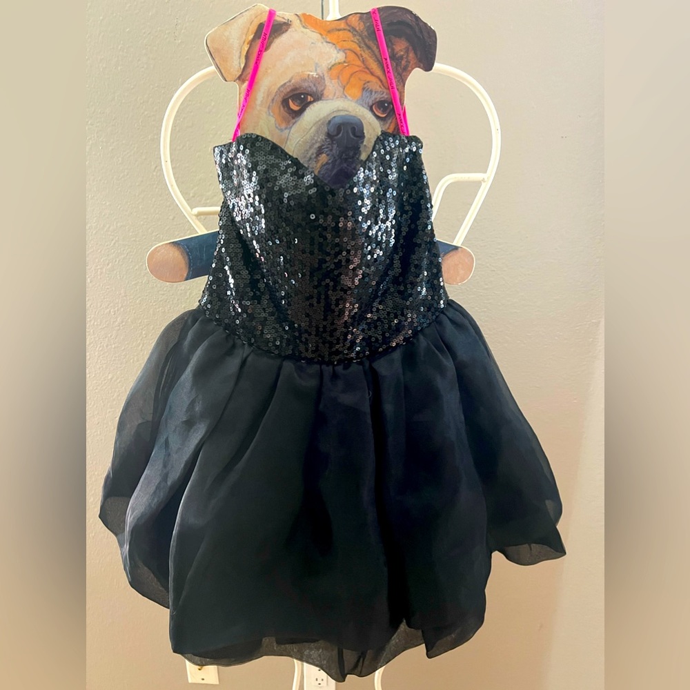 BETSEY JOHNSON Black/sequin strapless dress